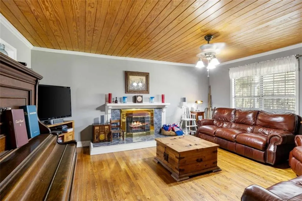 5948 Haywood Valley Road Summerville, GA 30747