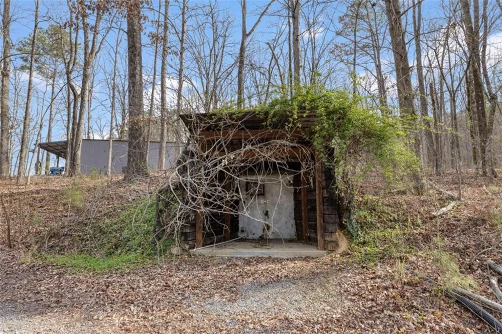 5948 Haywood Valley Road Summerville, GA 30747