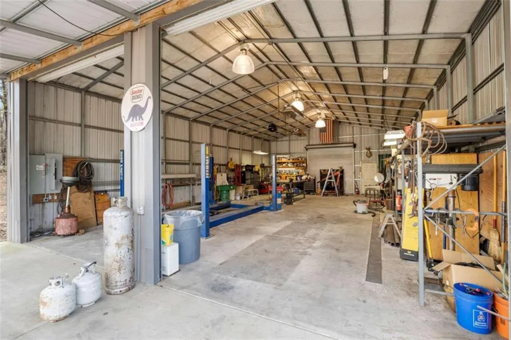 5948 Haywood Valley Road Summerville, GA 30747