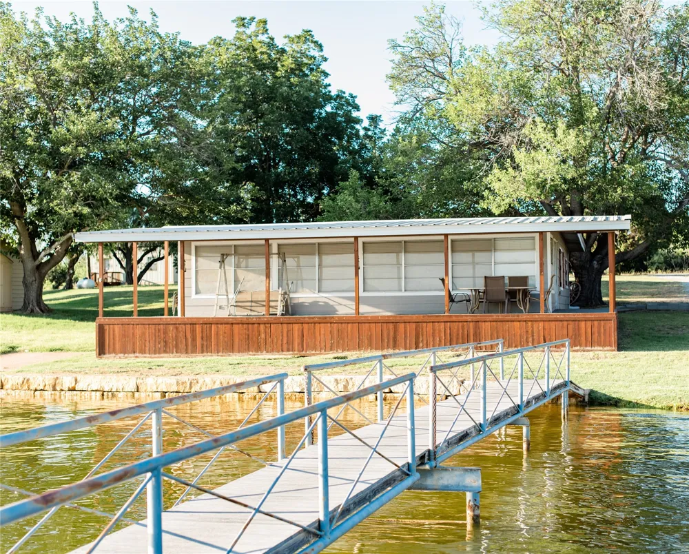 2037 Harris Drive Graford, TX 76449