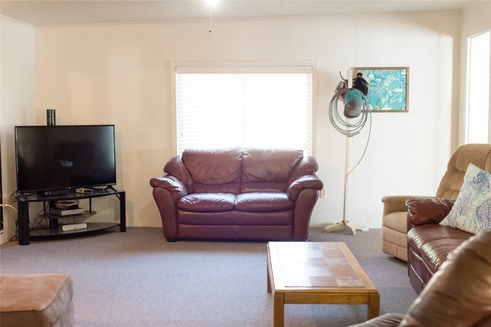 2037 Harris Drive Graford, TX 76449