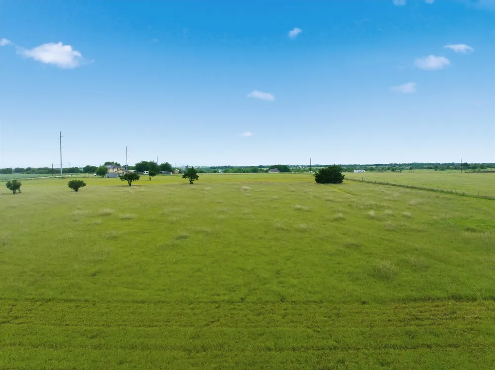Wade Road Eddy, TX 76524