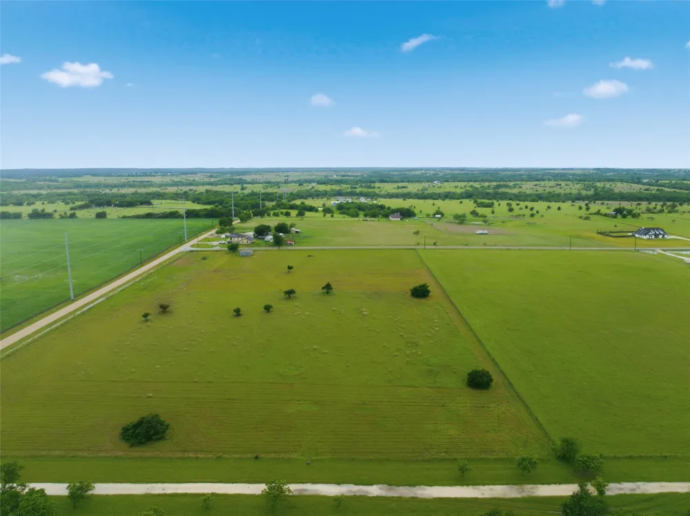 Wade Road Eddy, TX 76524