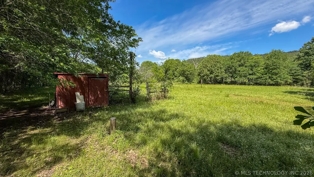 17436 Savage Road Pittsburg, OK 74560