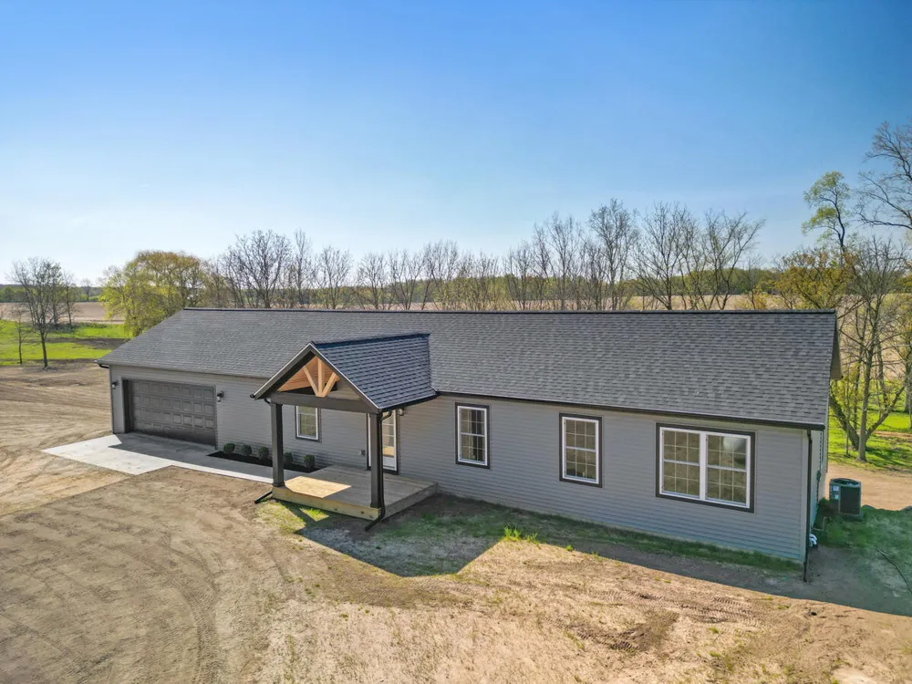 2346 W 112th Street Grant, MI 49327