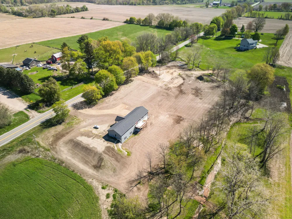 2346 W 112th Street Grant, MI 49327