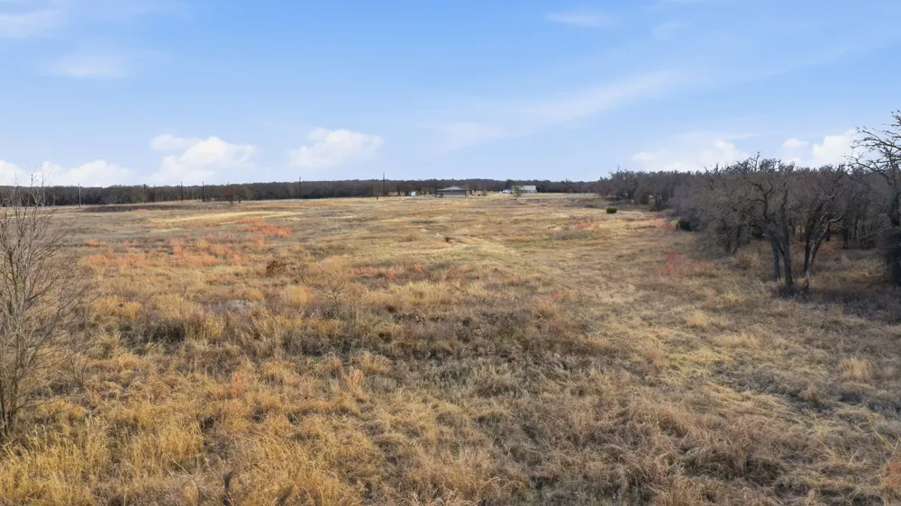 633 Stallion Meadows Drive Perrin, TX 76486