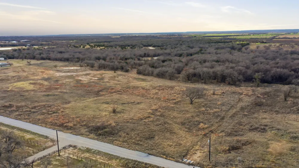 633 Stallion Meadows Drive Perrin, TX 76486