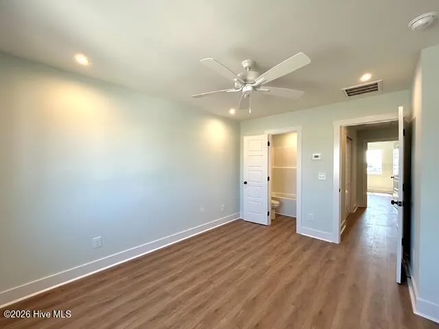 650 Cedar Point Boulevard #F5 Cedar Point, NC 28584