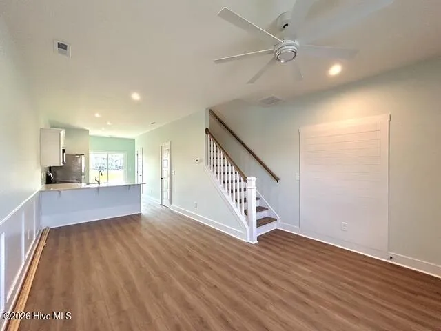 650 Cedar Point Boulevard #F5 Cedar Point, NC 28584