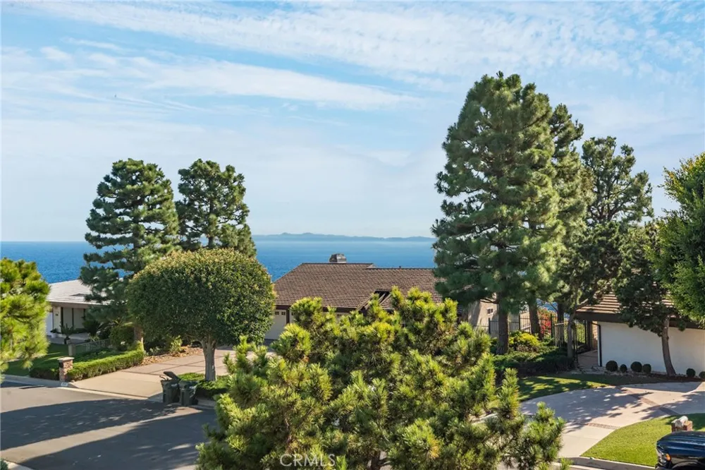 30216 Matisse Rancho Palos Verdes, CA 90275