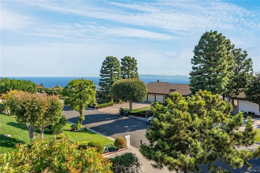 30216 Matisse Rancho Palos Verdes, CA 90275