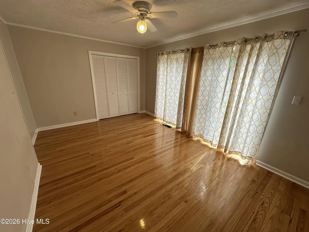 10481 Bostic Road Laurinburg, NC 28352