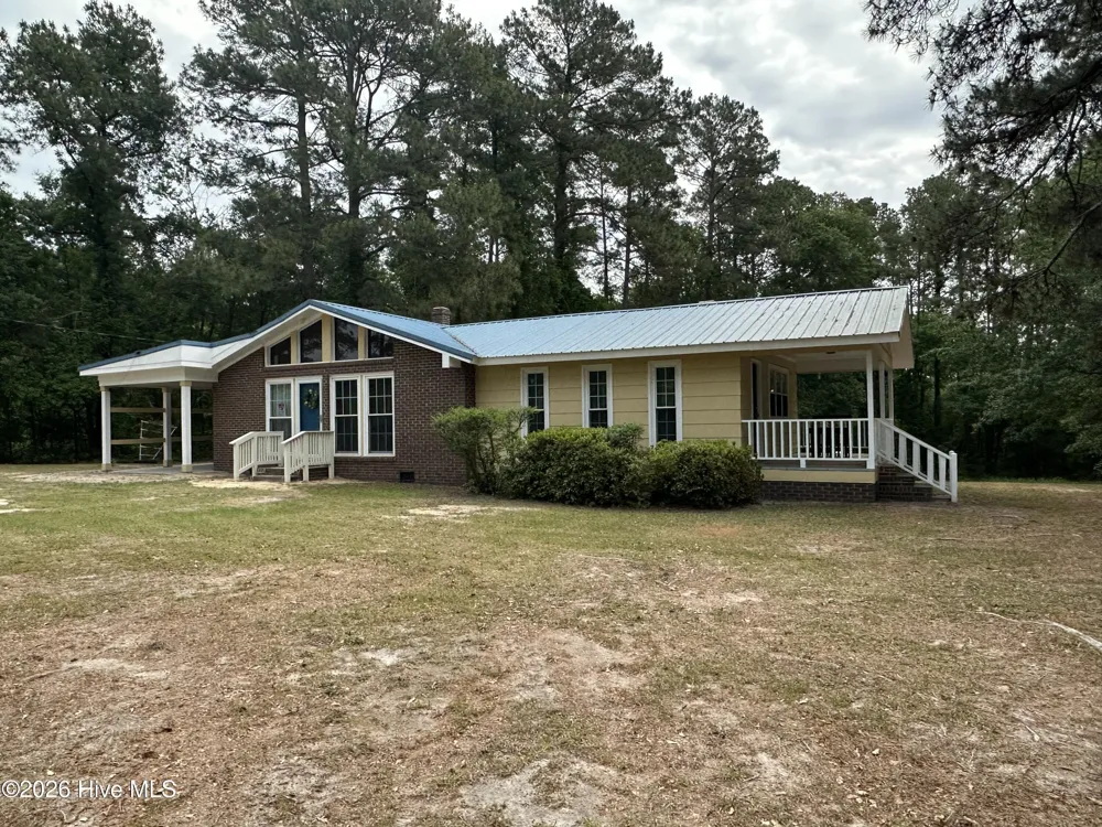 10481 Bostic Road Laurinburg, NC 28352