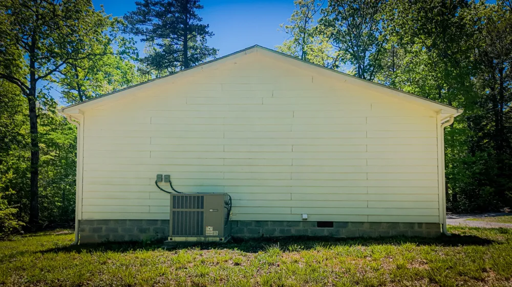 506 Dollar Dr Altamont, TN 37301