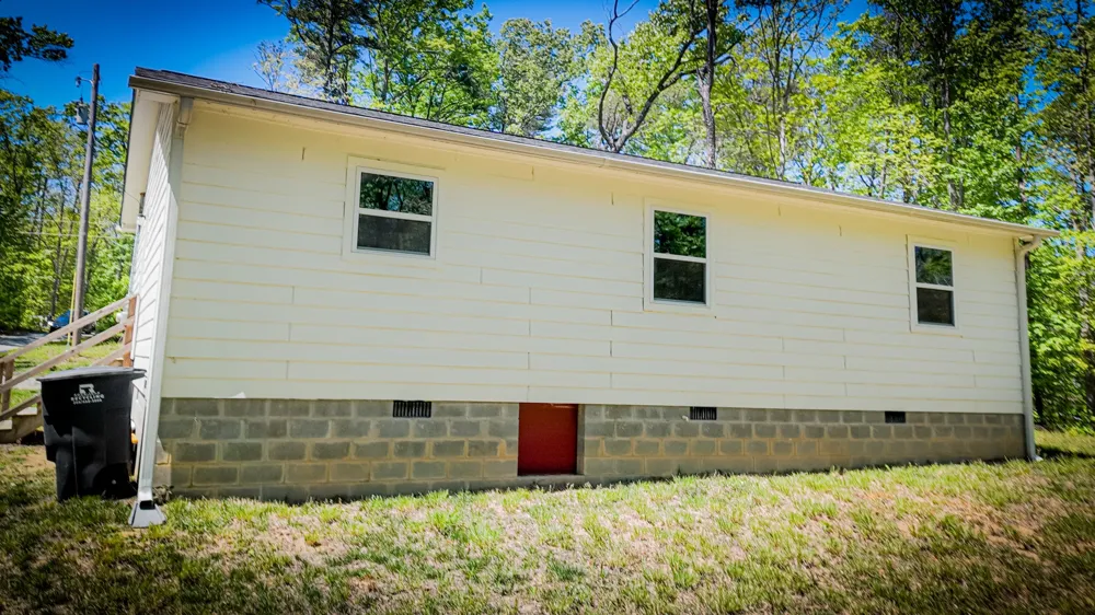 506 Dollar Dr Altamont, TN 37301