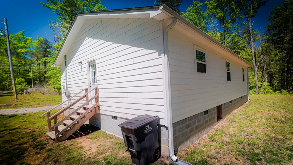 506 Dollar Dr Altamont, TN 37301