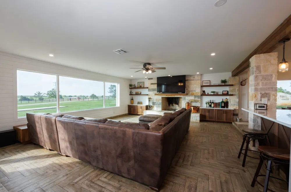 187 Cedar Creek Drive Cedar Creek, TX 78612