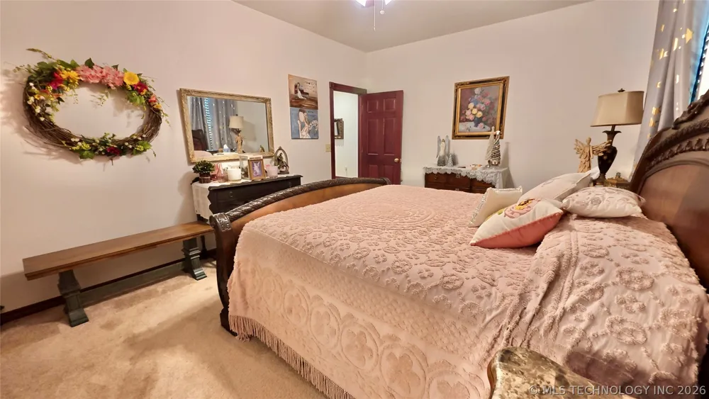 418970 E 1152 ROAD Checotah, OK 74426