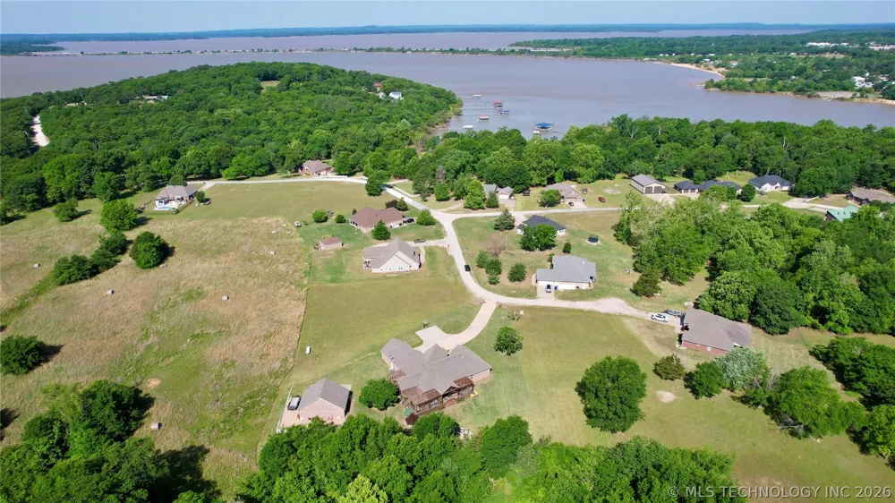 418970 E 1152 ROAD Checotah, OK 74426