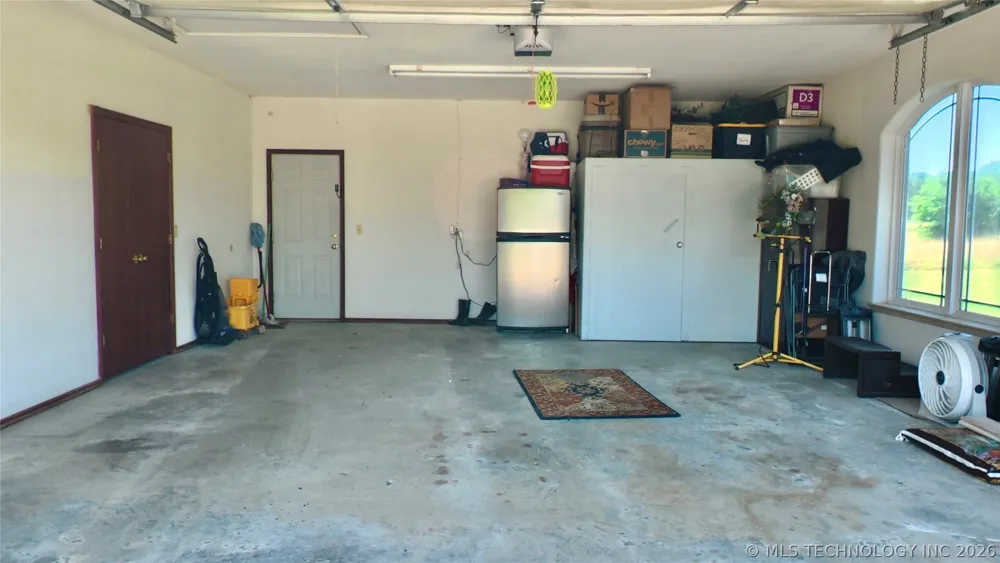418970 E 1152 ROAD Checotah, OK 74426