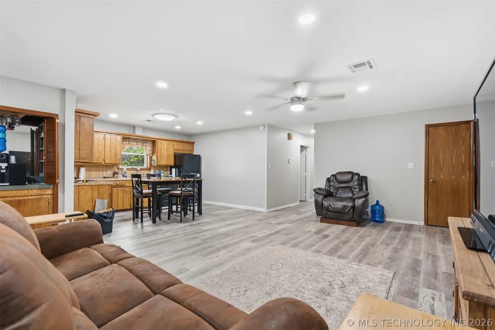 710 White Rock Marietta, OK 73448