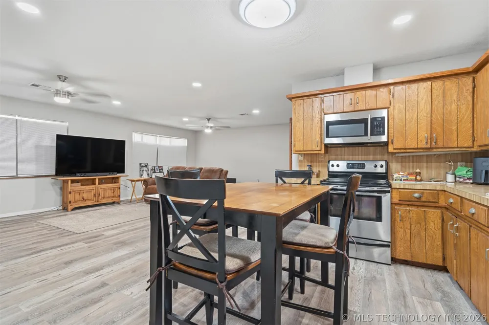 710 White Rock Marietta, OK 73448