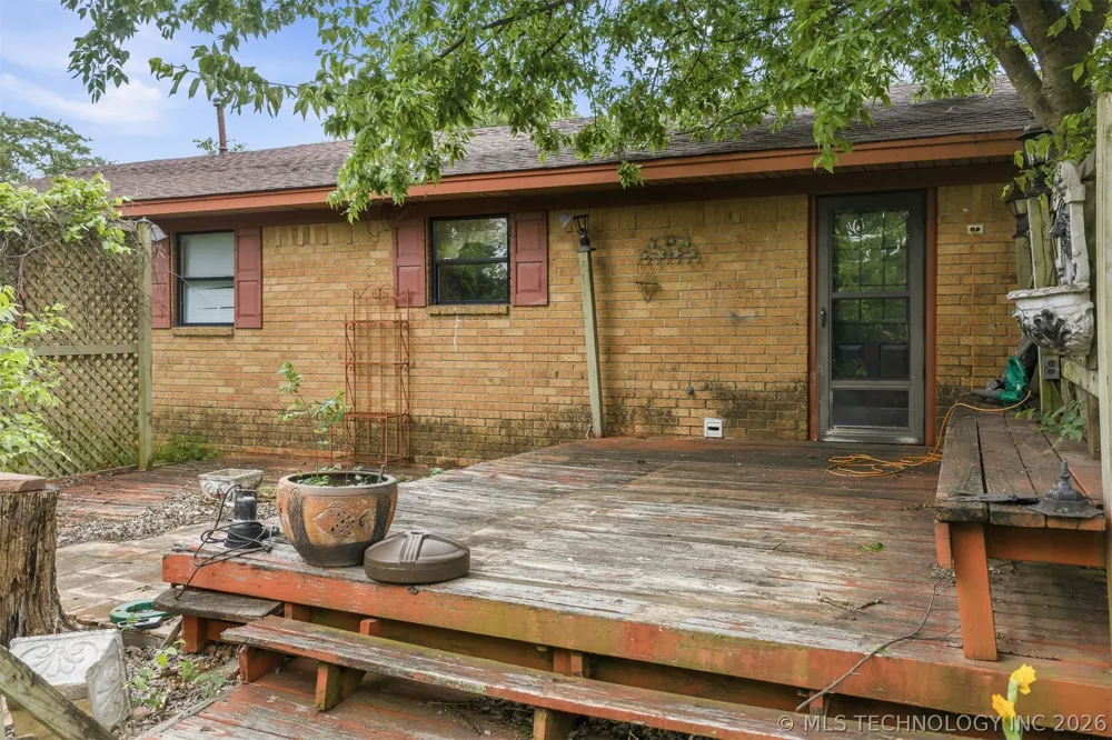 710 White Rock Marietta, OK 73448