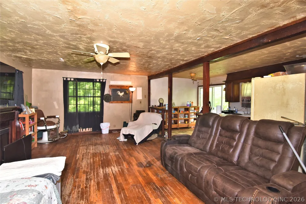 17365 Redbud Drive Catoosa, OK null