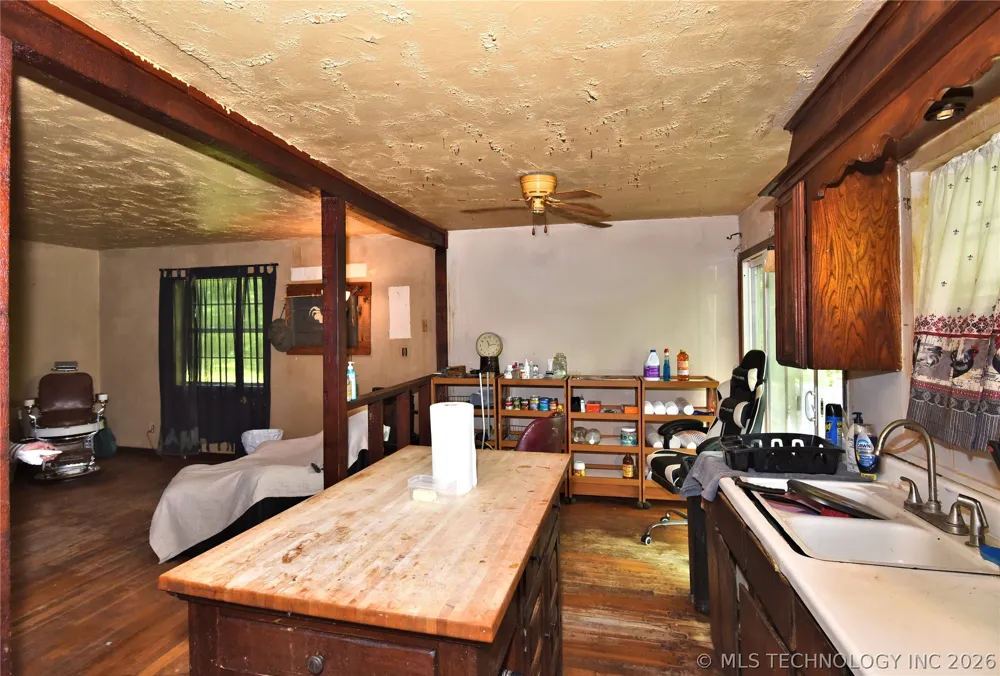 17365 Redbud Drive Catoosa, OK null