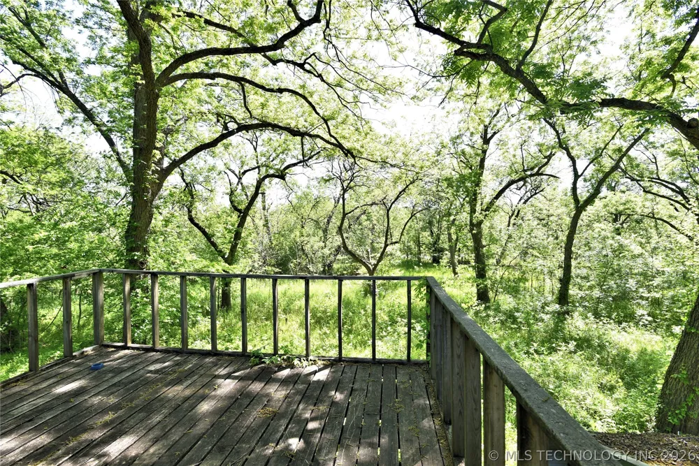 17365 Redbud Drive Catoosa, OK null