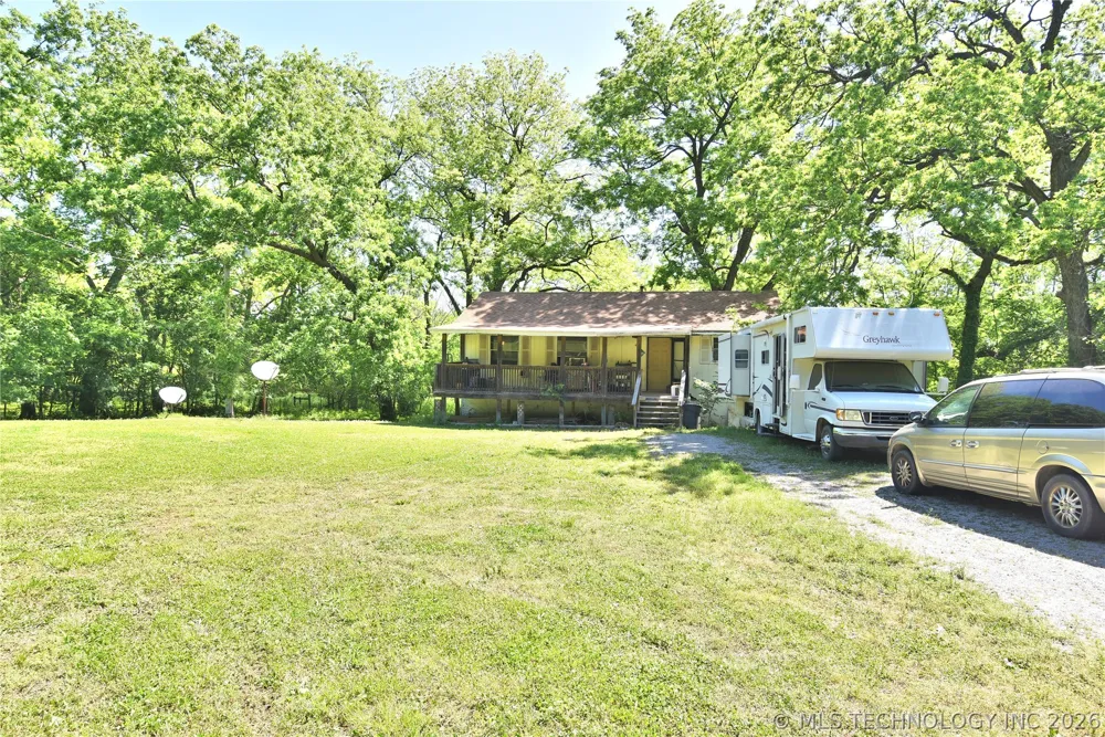 17365 Redbud Drive Catoosa, OK null