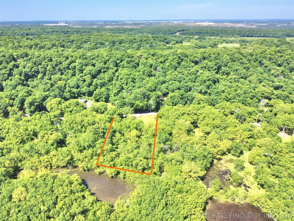 17365 Redbud Drive Catoosa, OK null