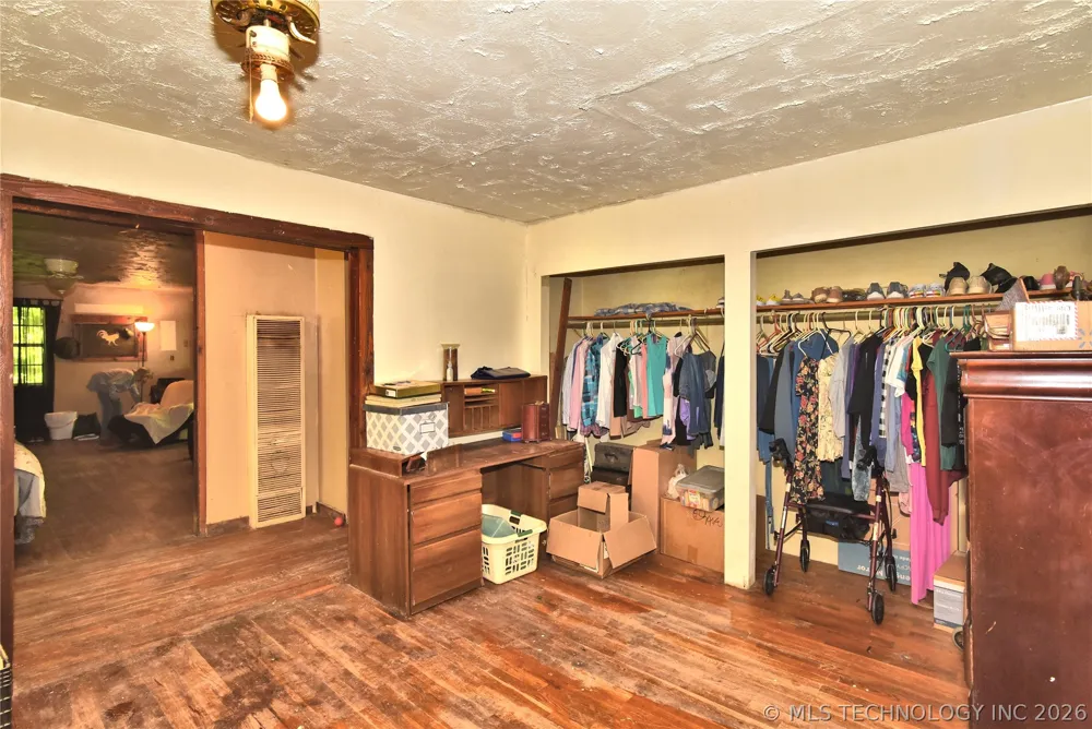 17365 Redbud Drive Catoosa, OK null
