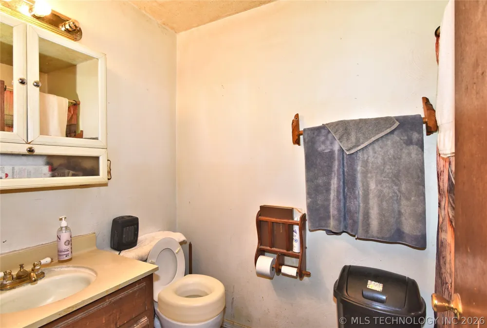 17365 Redbud Drive Catoosa, OK null