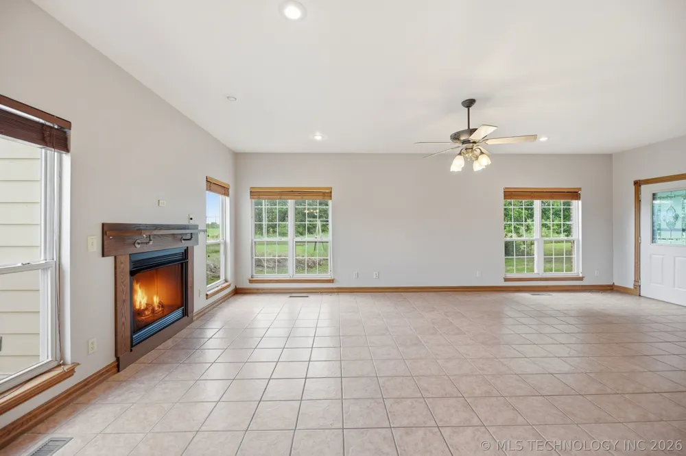 20499 US Highway 64 Way Haskell, OK 74436