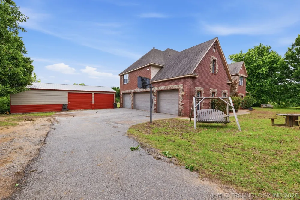 20499 US Highway 64 Way Haskell, OK 74436