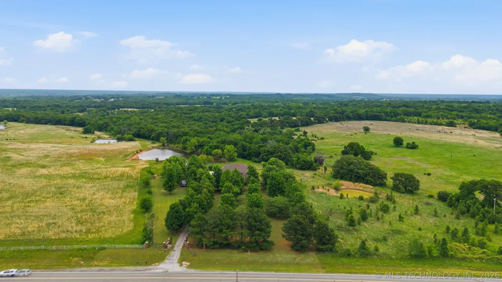 20499 US Highway 64 Way Haskell, OK 74436