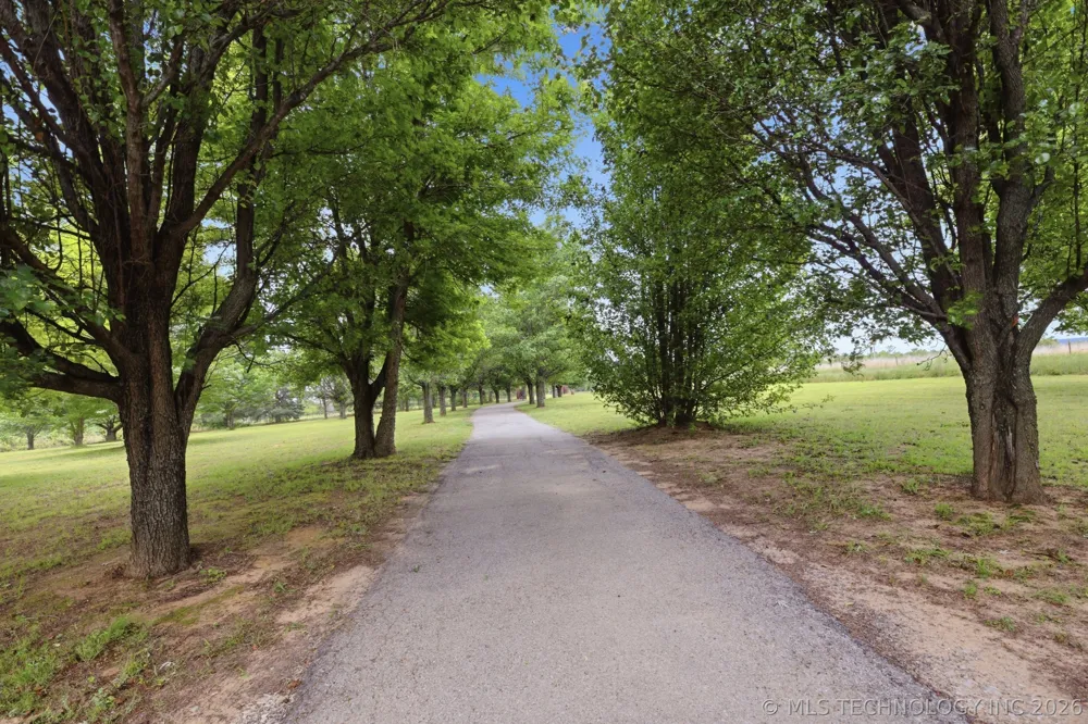 20499 US Highway 64 Way Haskell, OK 74436