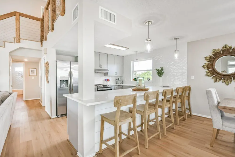 4319 Spanish Main Jamaica Beach, TX 77554