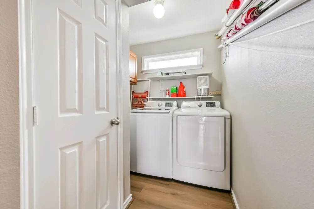 4319 Spanish Main Jamaica Beach, TX 77554