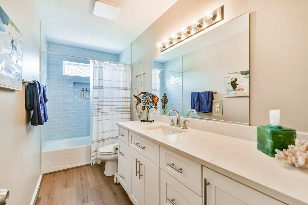 4319 Spanish Main Jamaica Beach, TX 77554