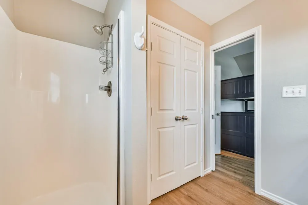 4319 Spanish Main Jamaica Beach, TX 77554