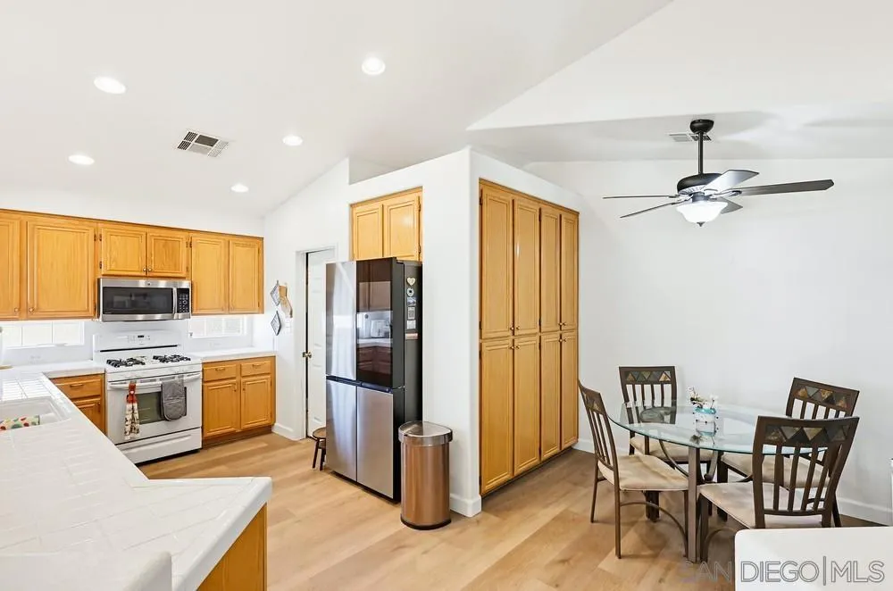 2501 Columbine Drive Alpine, CA 91901