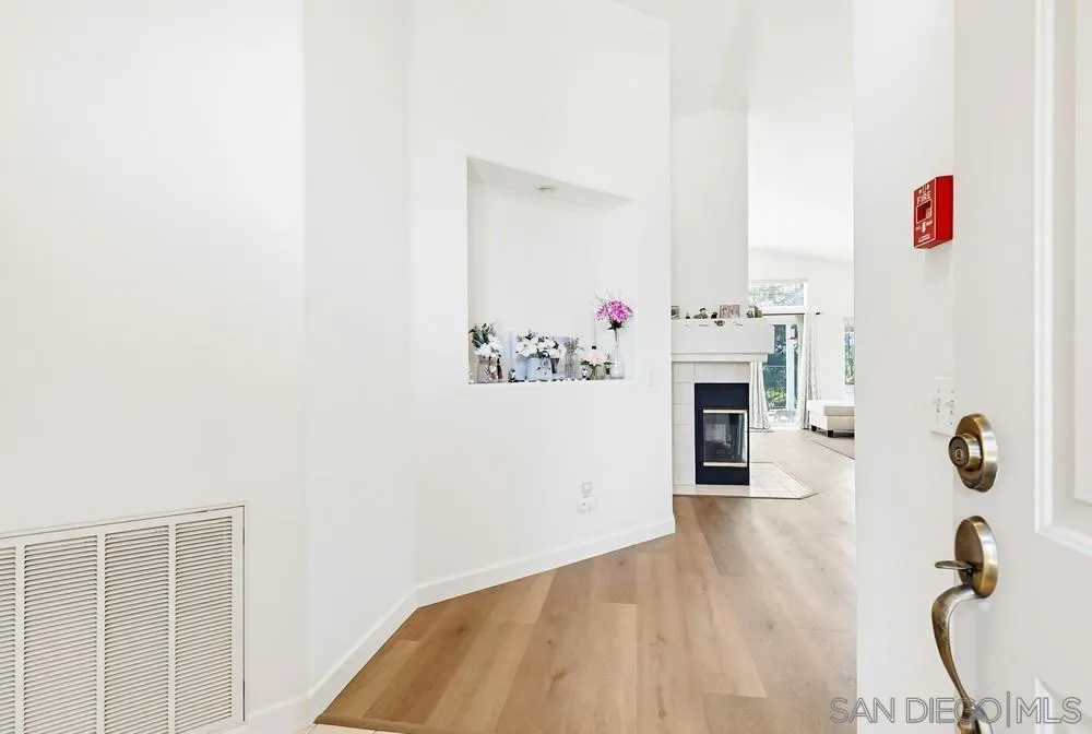 2501 Columbine Drive Alpine, CA 91901