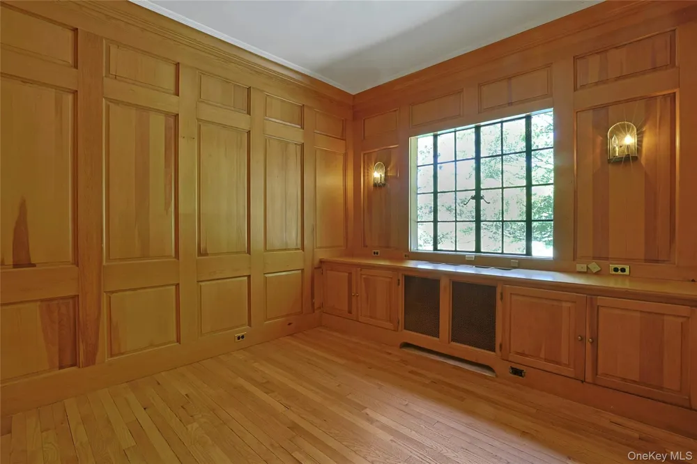 16 Lewis Road Irvington, NY 10533