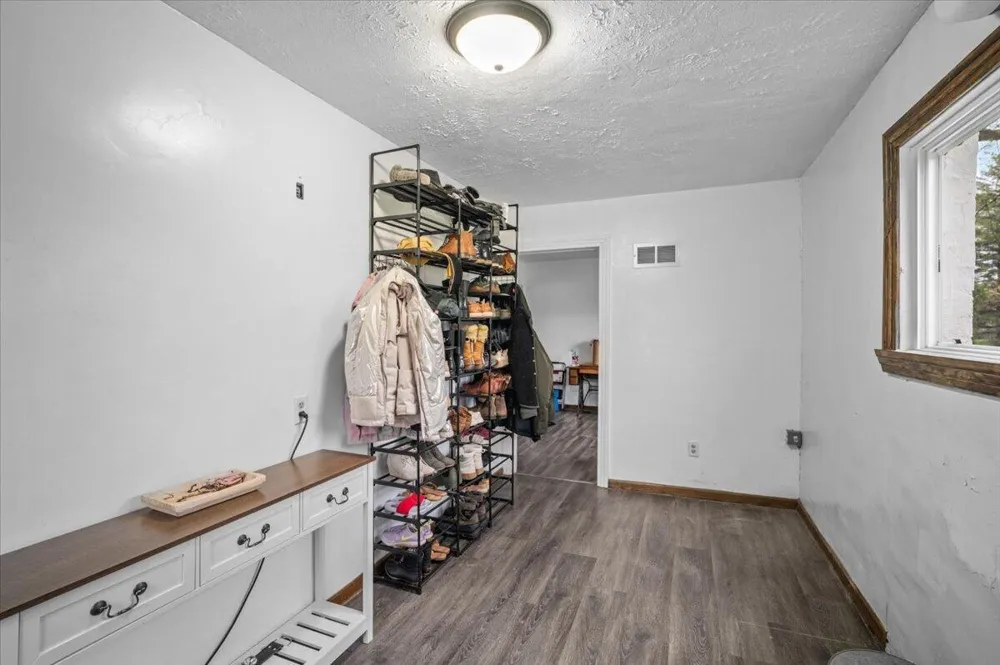 5599 Howard City Edmore Road Home Township, MI 48891