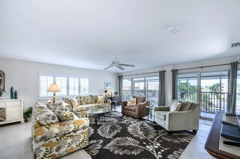 1477 PARK BEACH CIRCLE #33 Punta Gorda, FL 33950