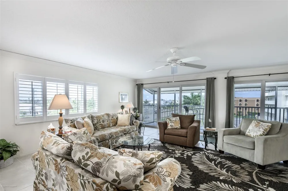 1477 PARK BEACH CIRCLE #33 Punta Gorda, FL 33950