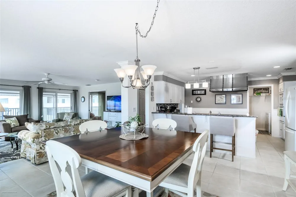 1477 PARK BEACH CIRCLE #33 Punta Gorda, FL 33950